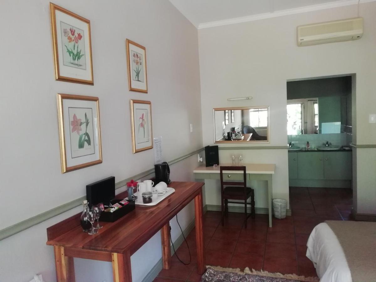 Housemartin Lodge & Self Catering De Rust Dış mekan fotoğraf