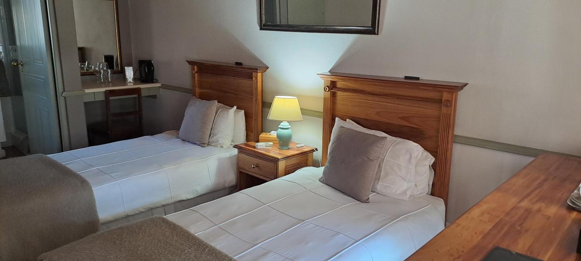 Housemartin Lodge & Self Catering De Rust Dış mekan fotoğraf