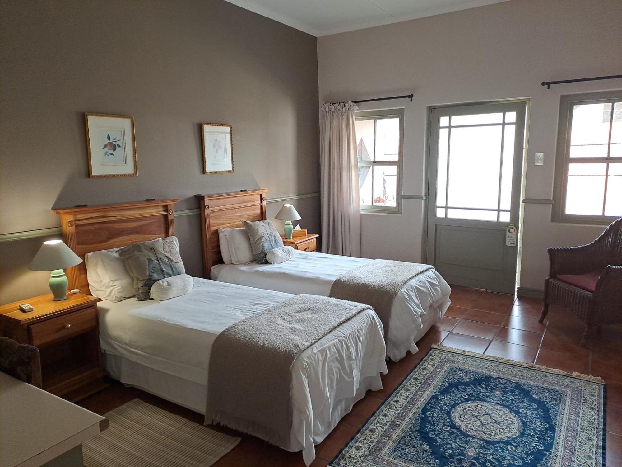 Housemartin Lodge & Self Catering De Rust Dış mekan fotoğraf