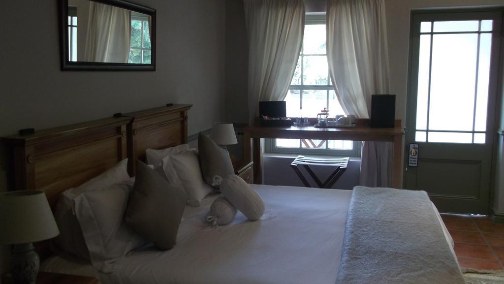 Housemartin Lodge & Self Catering De Rust Dış mekan fotoğraf